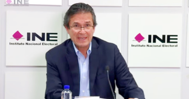 Edmundo Jacobo renuncia al INE, se va junto a Lorenzo Cordova el 3 de abril