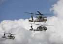 Más de 100 aeronaves participaron en desfile del 215 aniversario de la Independencia