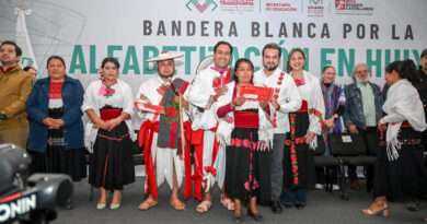 Más de 2 mil 500 personas son alfabetizadas en Huixtán, Chiapas