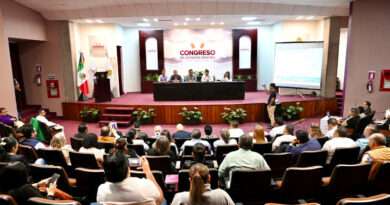 Atiende diputado Esteban Bautista a representantes sindicales