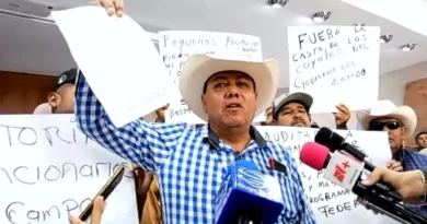 Zacatecas: productores protestan para exigir “claridad” en acopio de 10 mil toneladas de frijol
