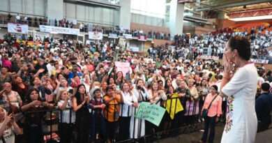 Sheinbaum exalta a las madres mexicanas y condena el machismo: «Todas las mujeres somos presidentas de la República»