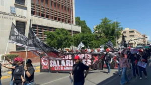 cumple-16-dias-la-huelga-en-la-unison-mas-de-40-mil-alumnos-siguen-sin-clases_4eb0fea3-d0ef-481b-a5f0-189cd717be03_medialjnimgndimage=fullsize