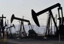 Precios del petróleo caen por menor temor a una escalada entre Estados Unidos e Irán