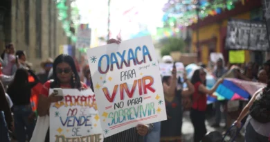 Marchan contra la gentrificación en Oaxaca; denuncian desplazamiento y encarecimiento de la ciudad